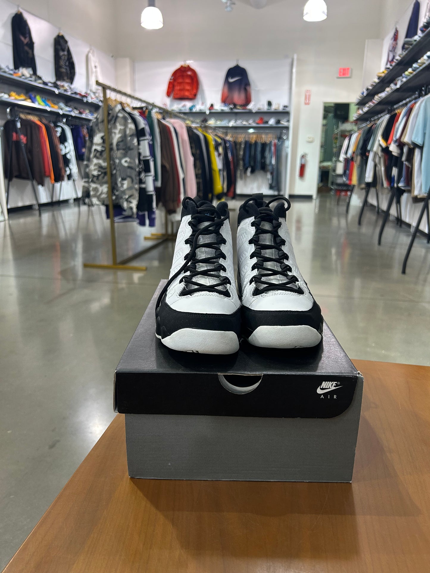 Preowned Air Jordan 9 University Blue