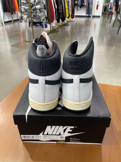 Jordan Air Ship A Ma Maniere White Black