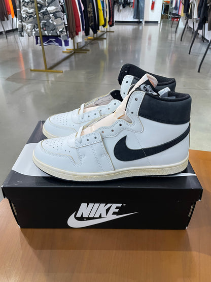 Jordan Air Ship A Ma Maniere White Black