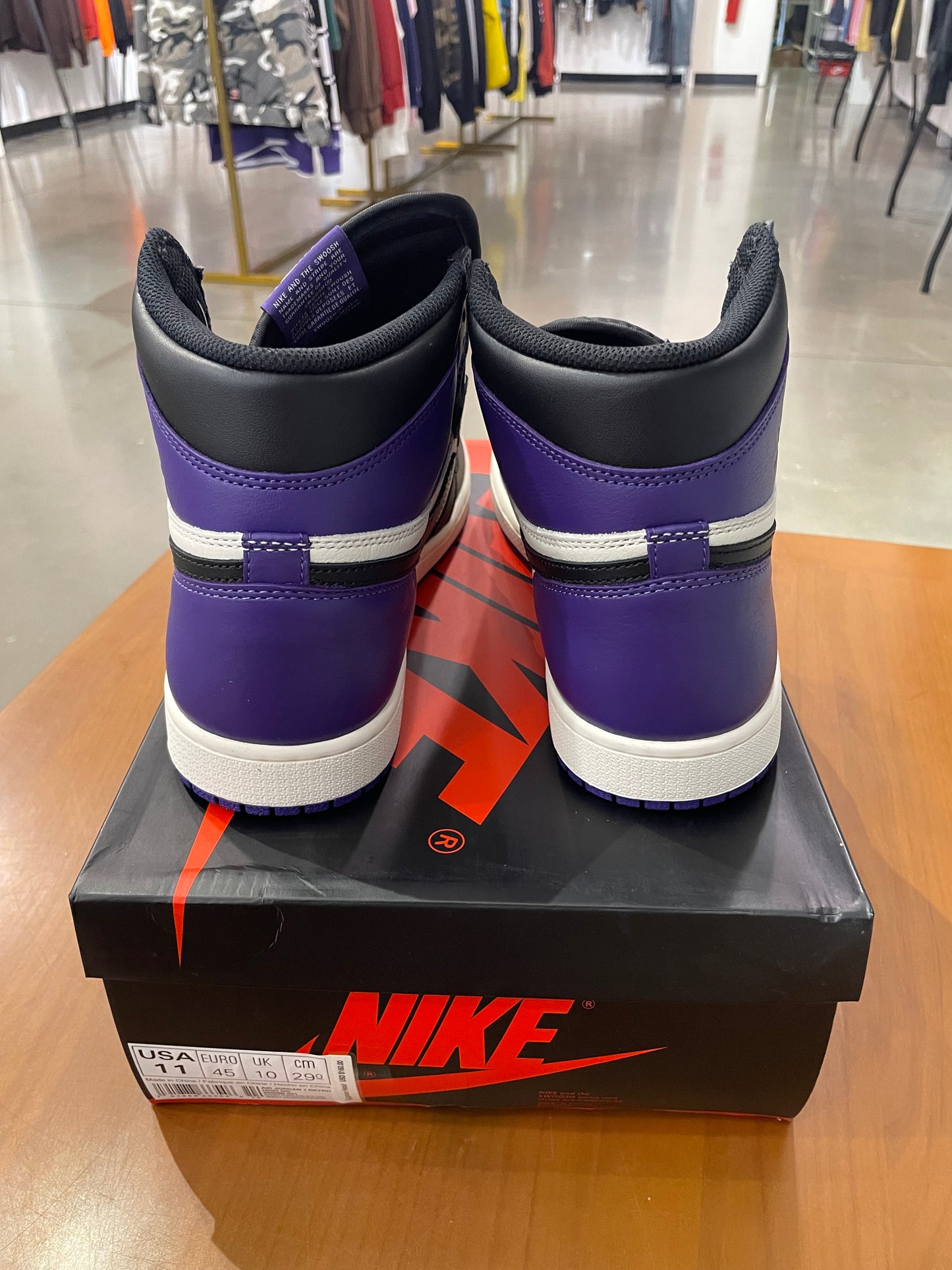 Air Jordan 1 Court Purple