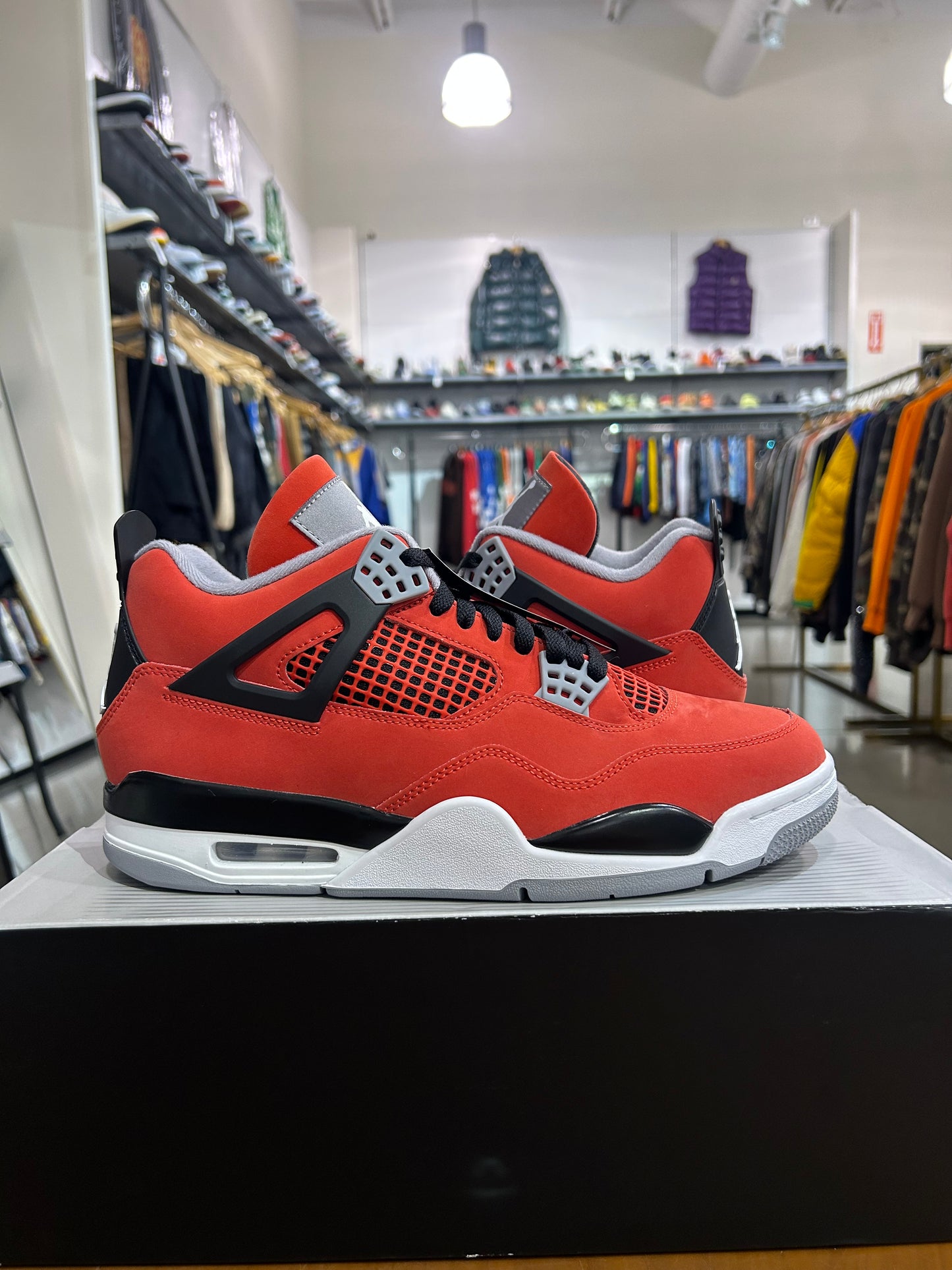 Air Jordan 4 Toro Bravo (2026)