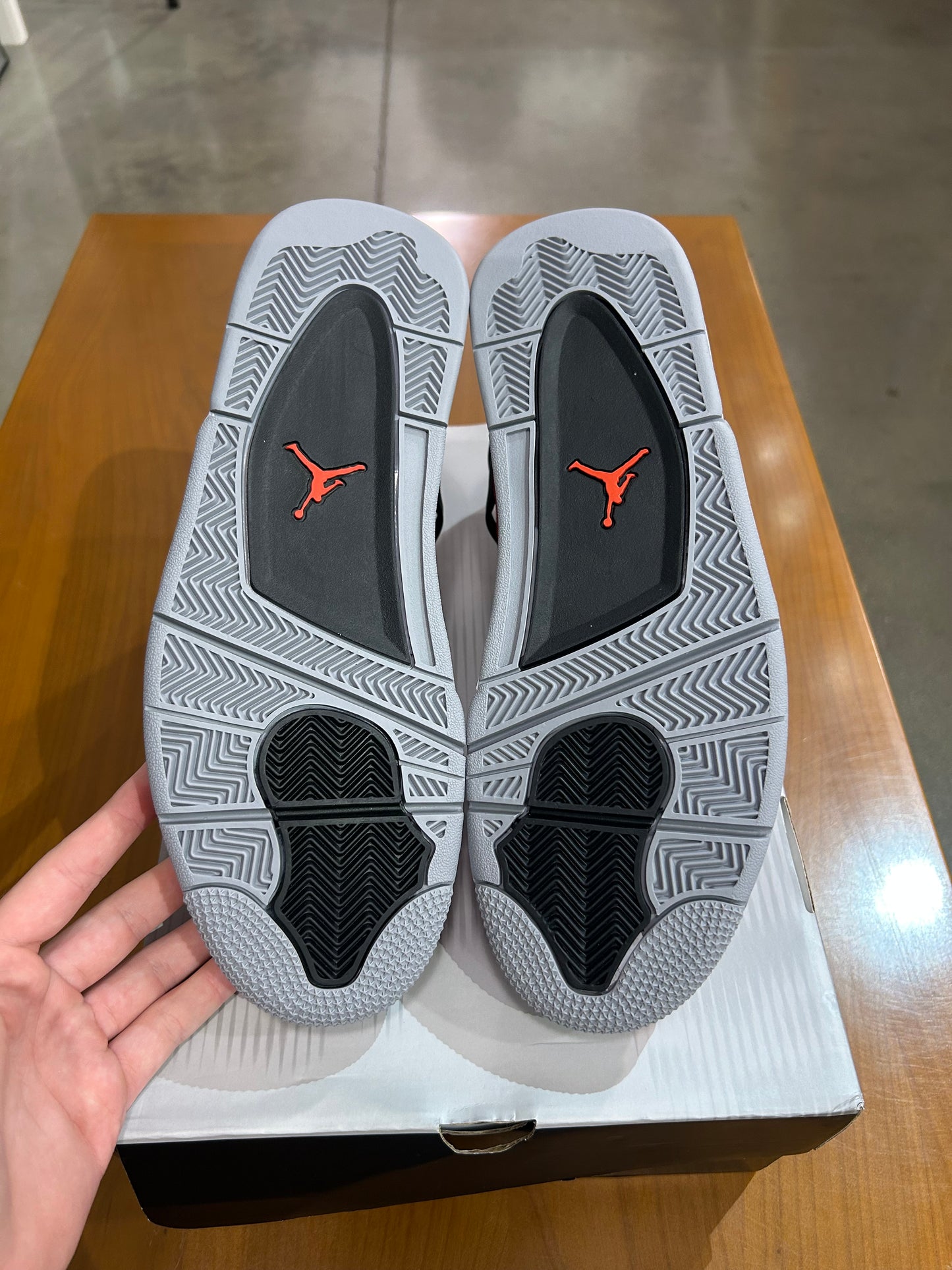 Air Jordan 4 Toro Bravo (2026)