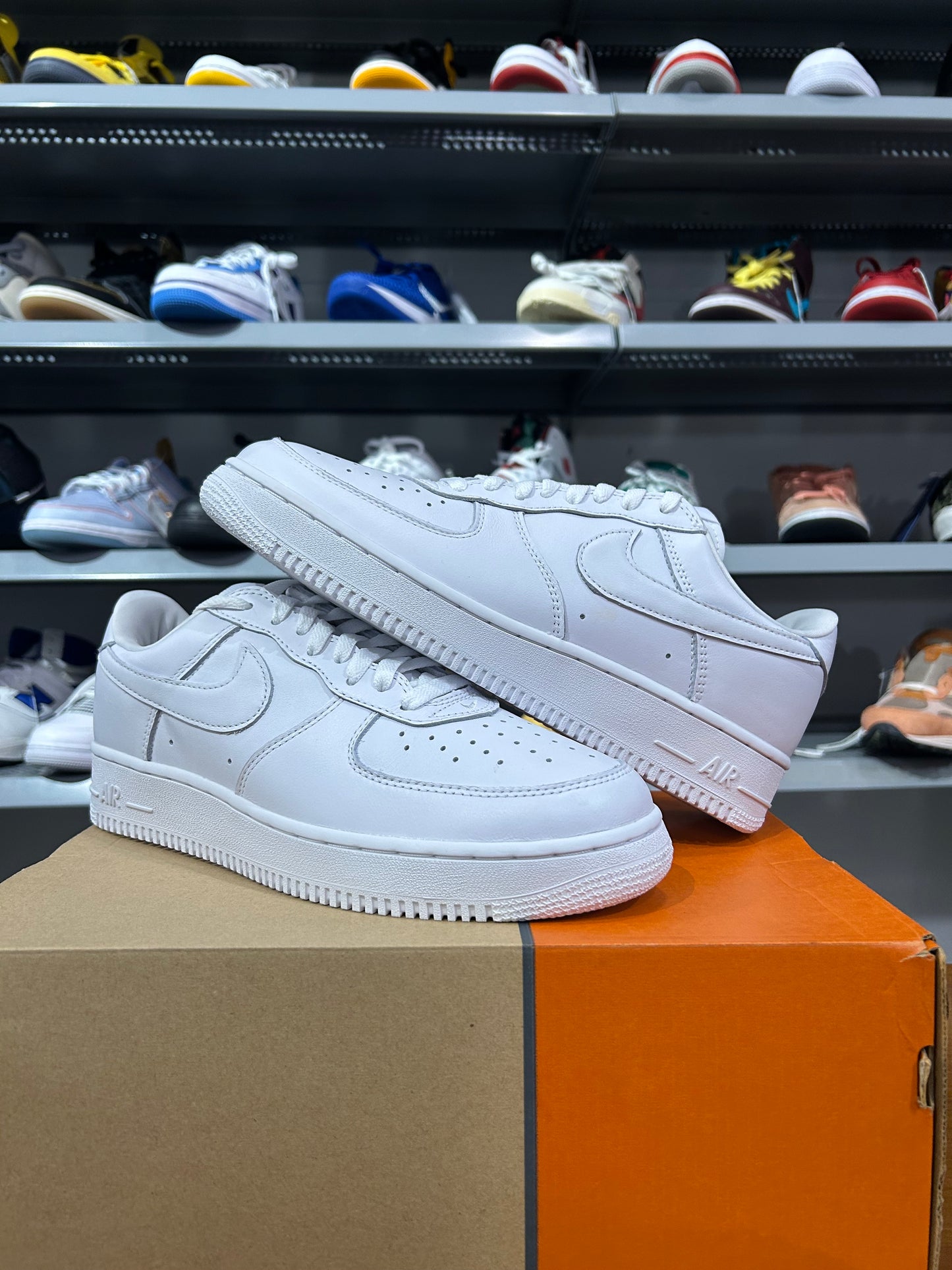 Air Force 1 Low '01 Triple White