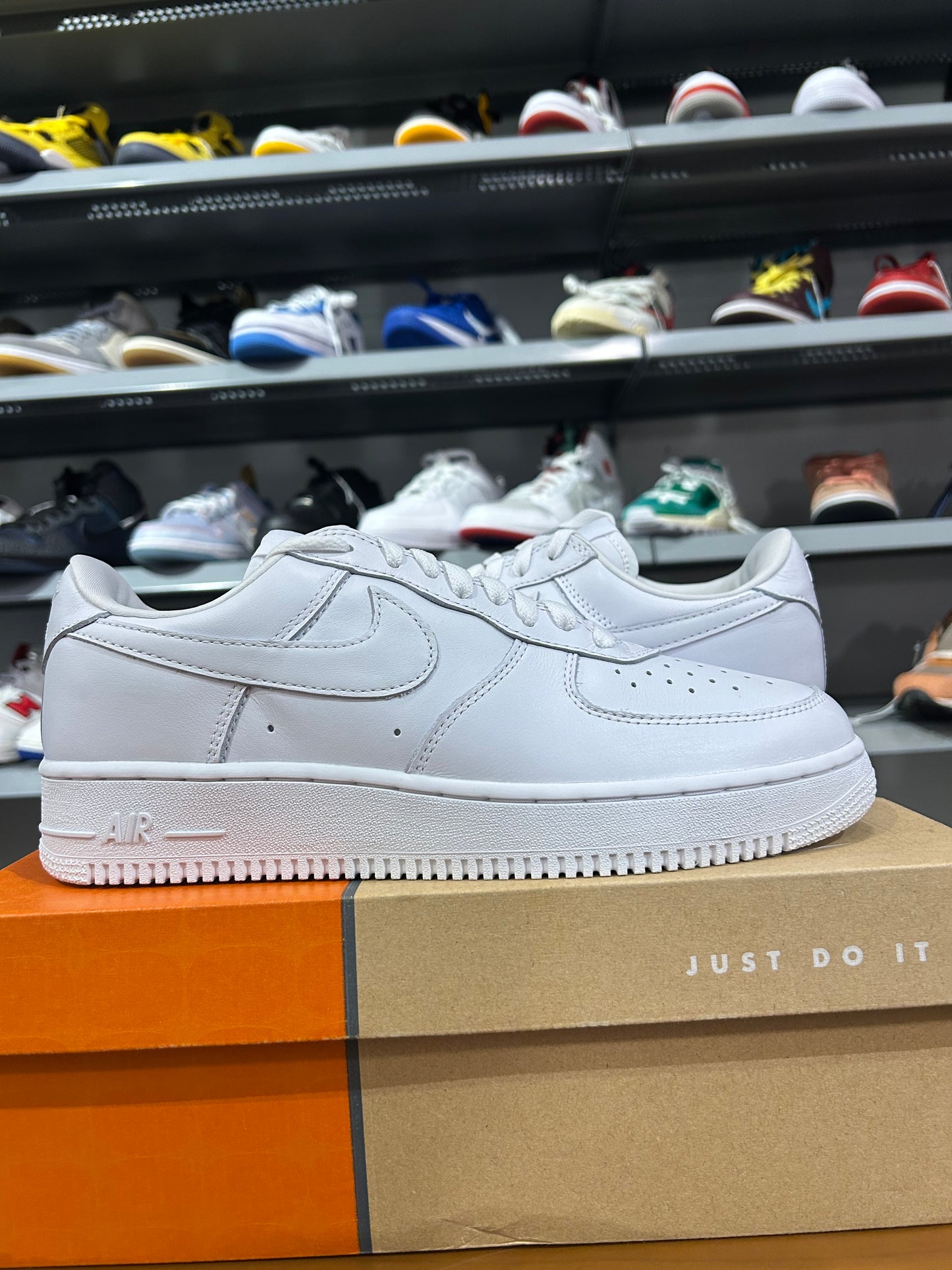 Air Force 1 Low '01 Triple White