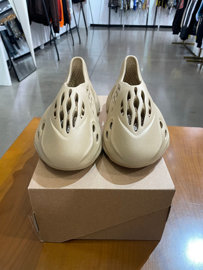 Yeezy Foam Runner Ochre