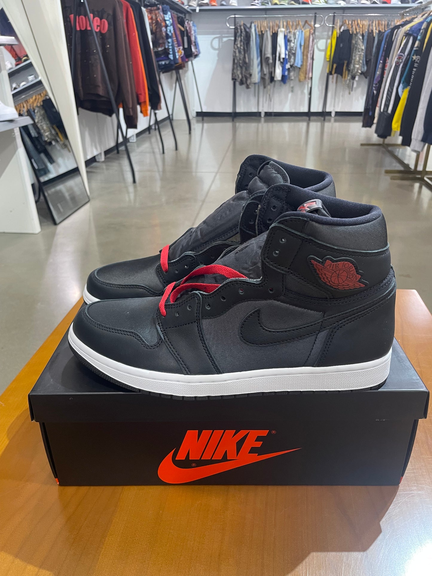 Air Jordan 1 Black Satin Gym Red