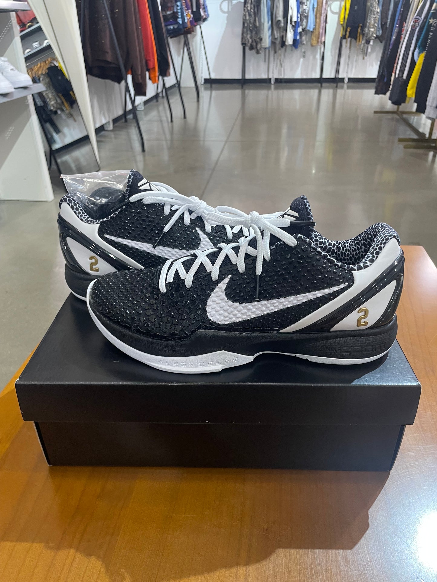 Kobe 6 Mambacita Sweet 16