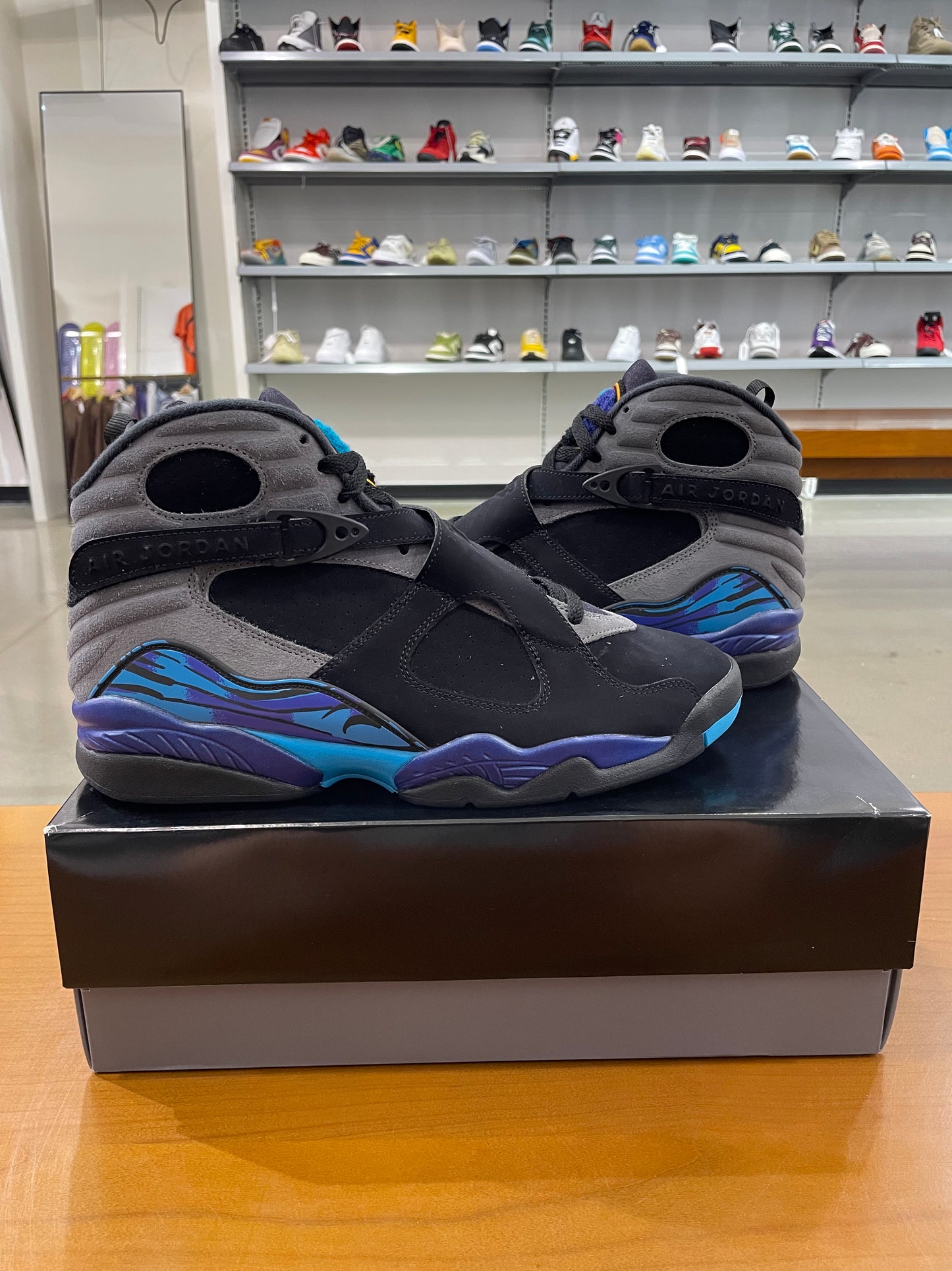 Air Jordan 8 Aqua