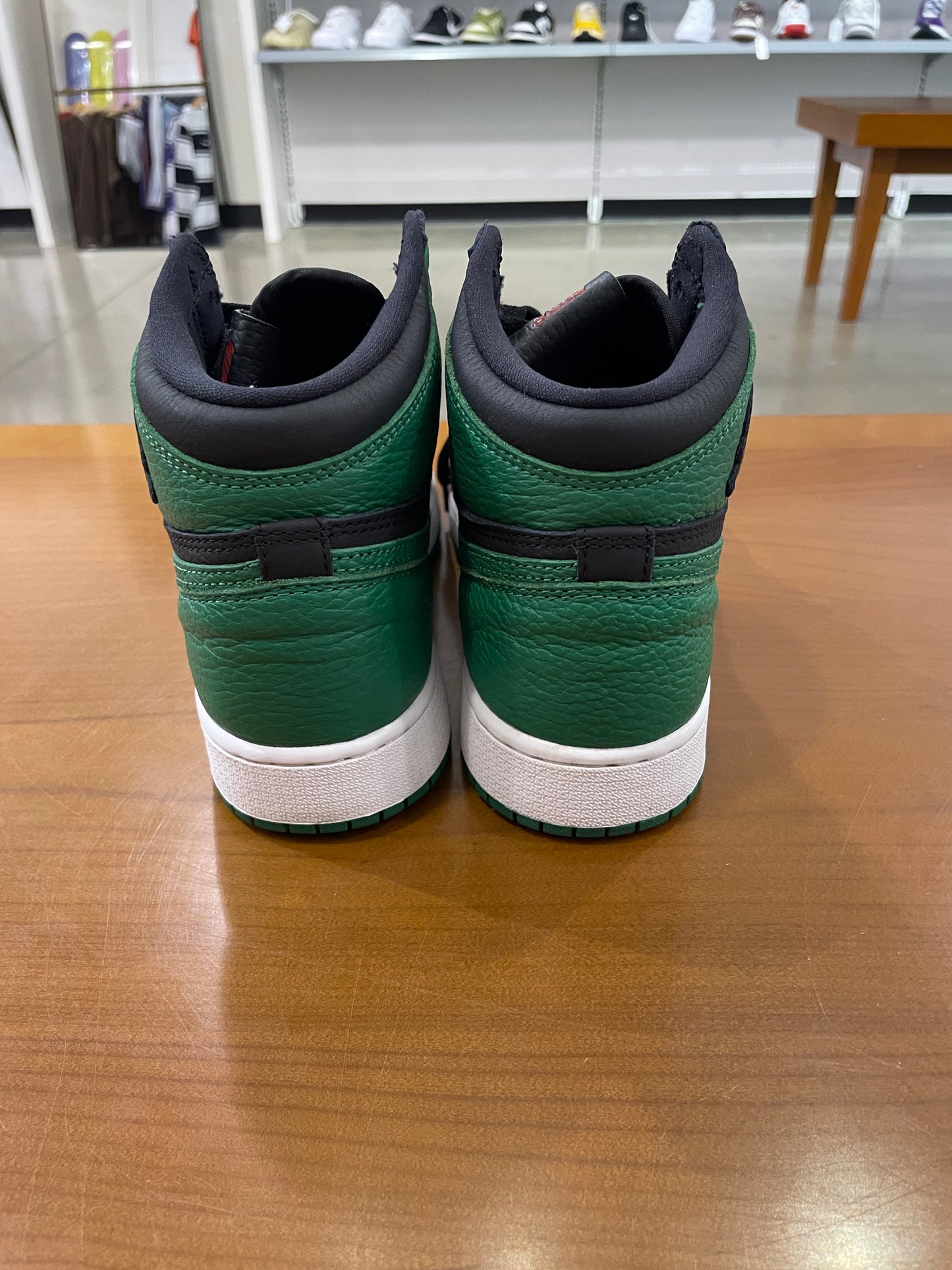 Preowned Air Jordan 1 Pine Green