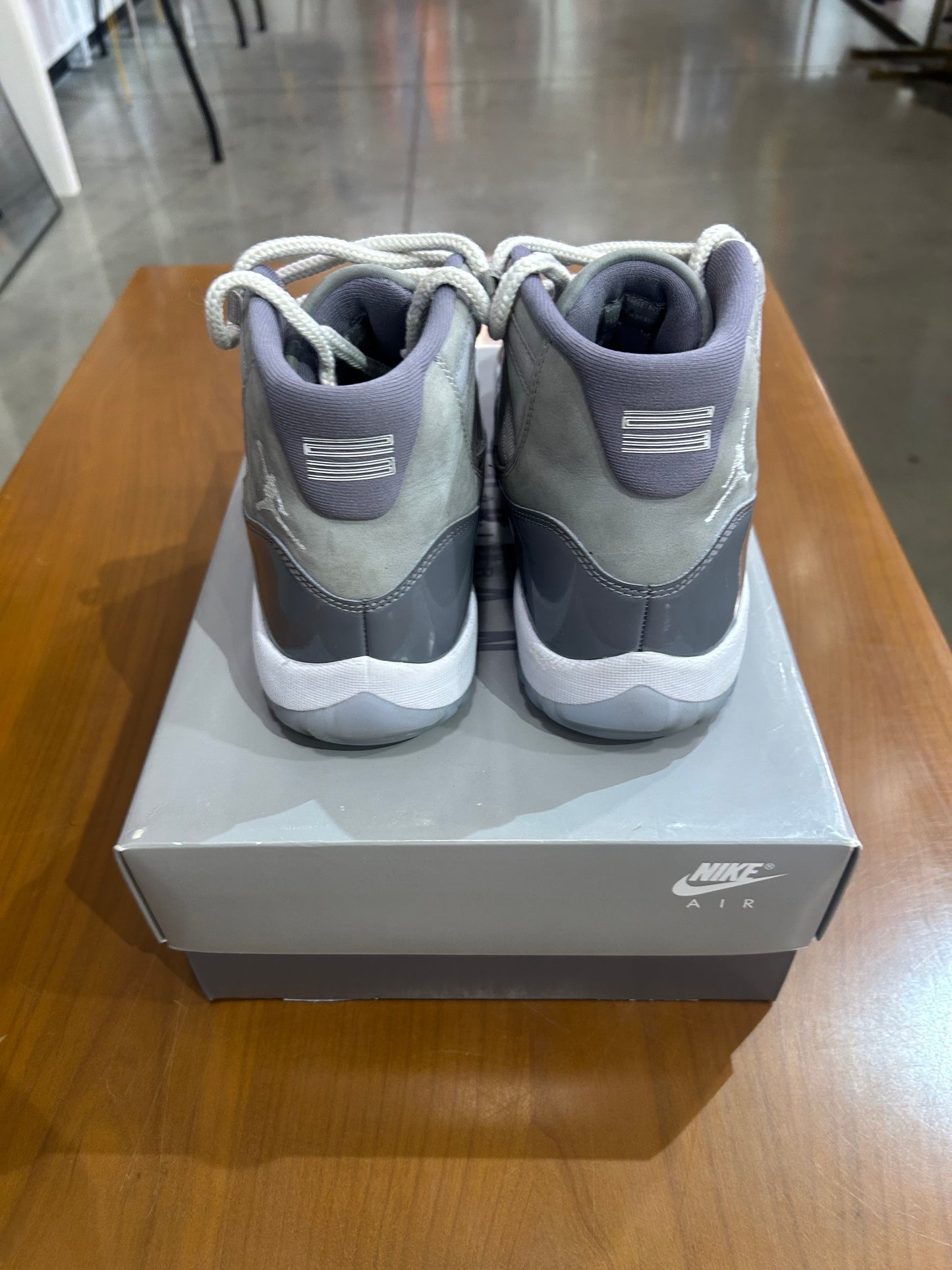 PREOWNED Air Jordan 11 Cool Grey