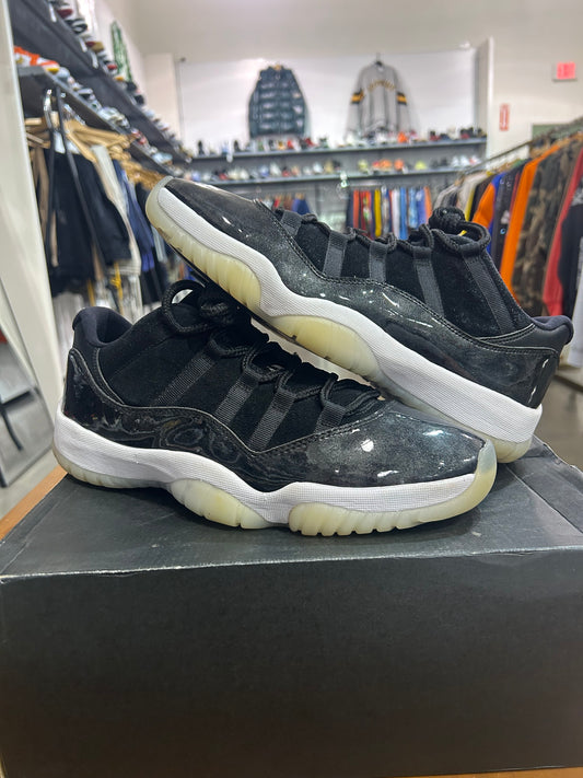 PREOWNED Air Jordan 11 Low Barons