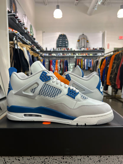 Air Jordan 4 Military Blue