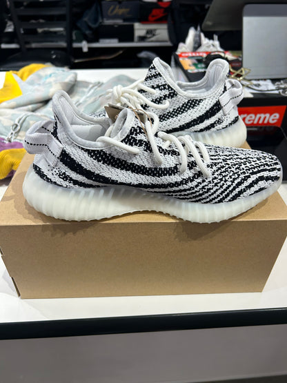 Adidas Yeezy Boost V2 Zebra