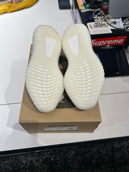 Adidas Yeezy Boost V2 Zebra