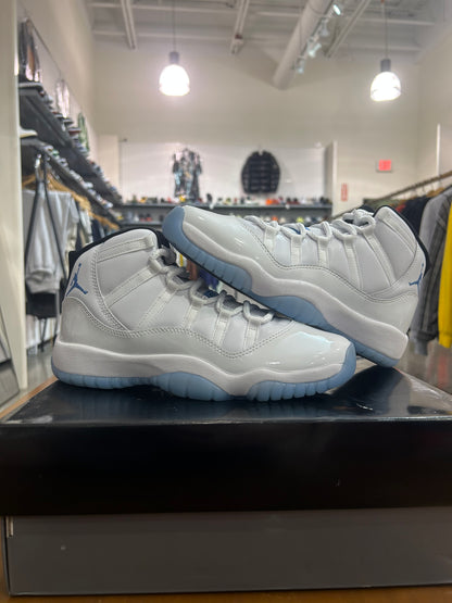 Air Jordan 11 Legend Blue
