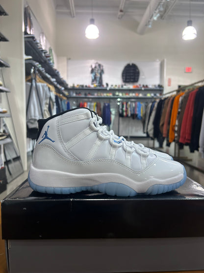 Air Jordan 11 Legend Blue