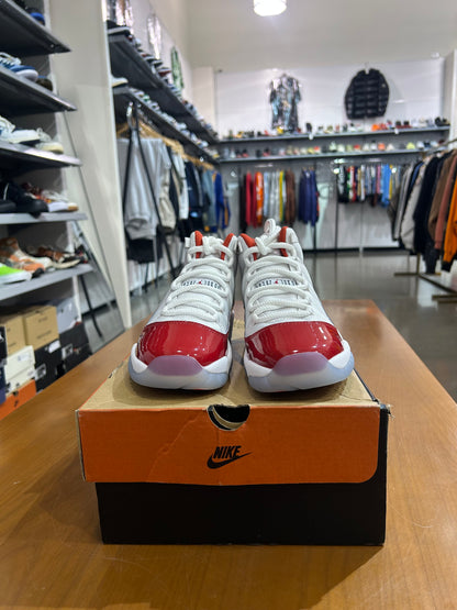 Air Jordan 11 Cherry