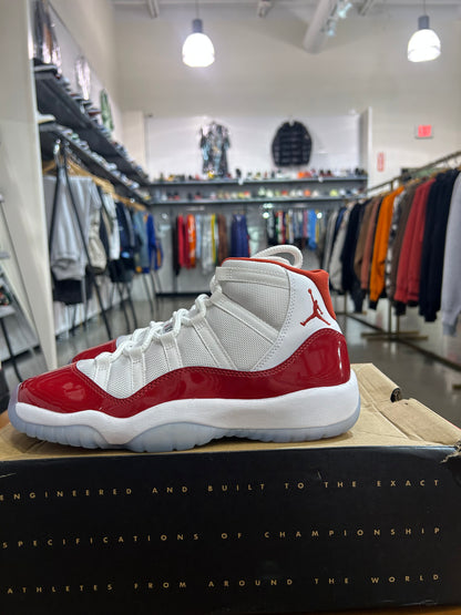 Air Jordan 11 Cherry