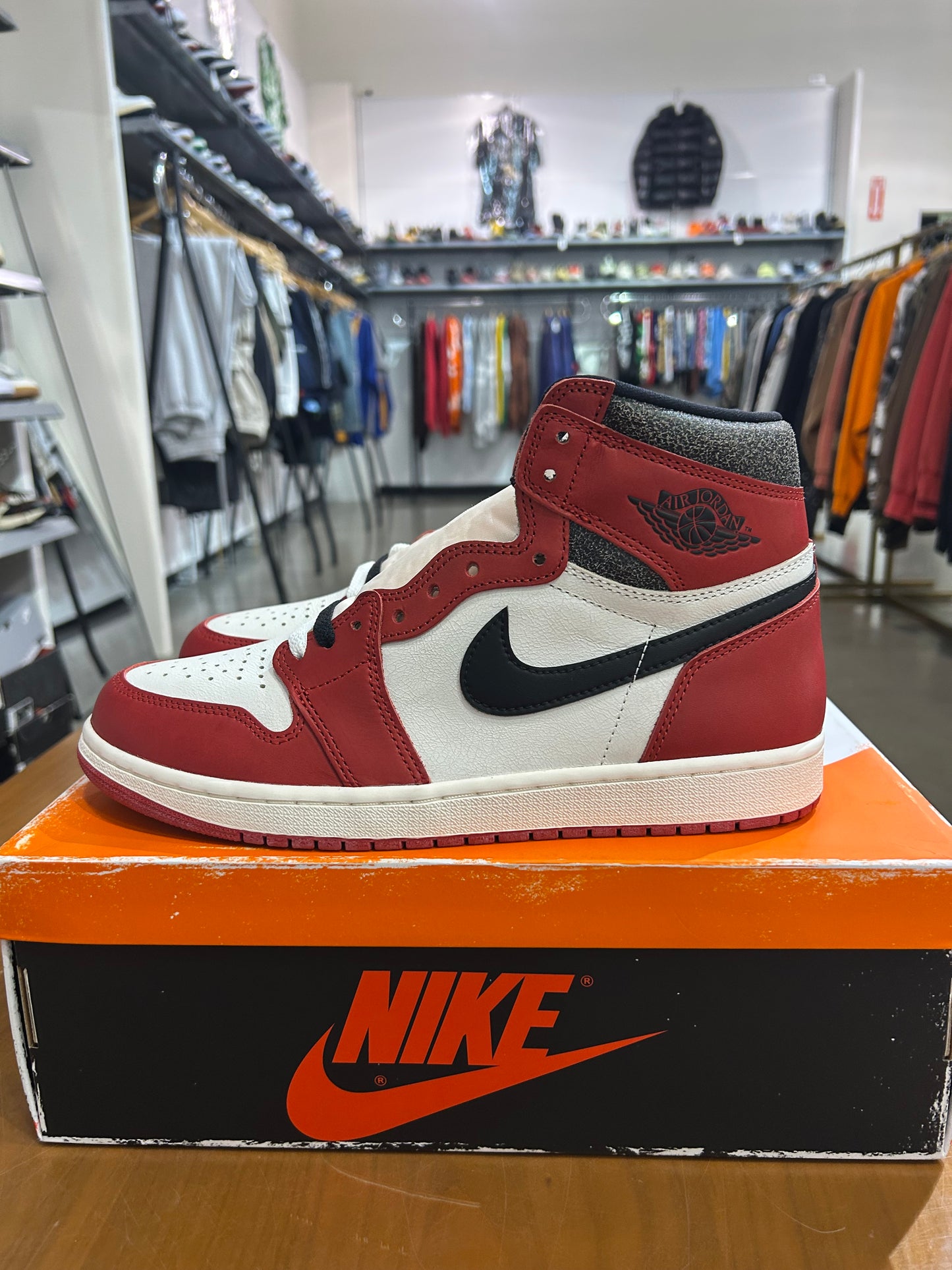 Air Jordan 1 High Chicago Lost and Found