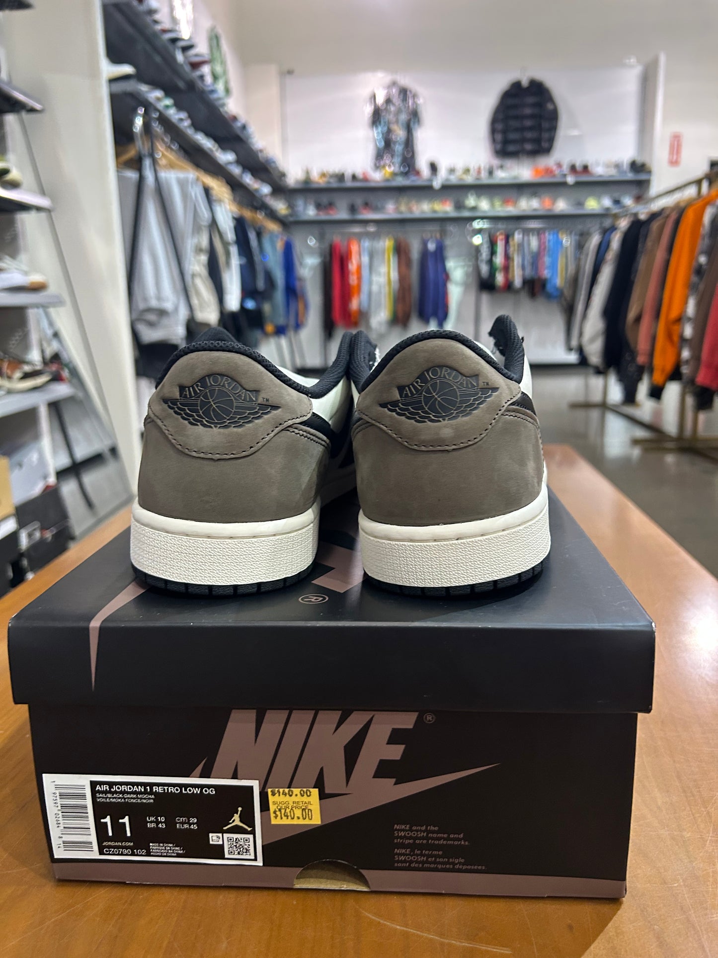 Air Jordan 1 Low Mocha