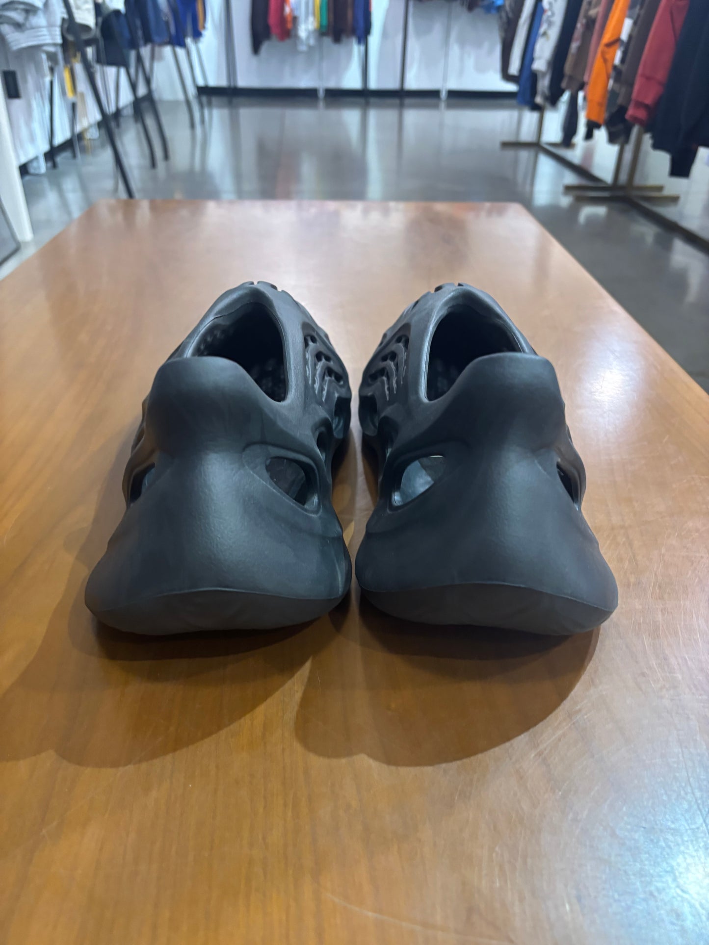 Preowned Yeezy Foam Runner Onyx