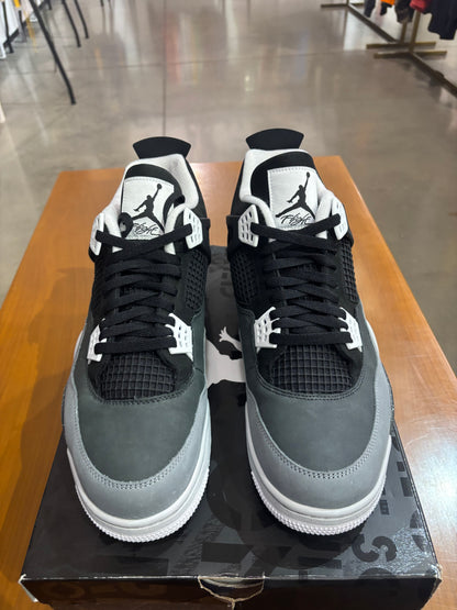 Preowned Air Jordan 4 Fear