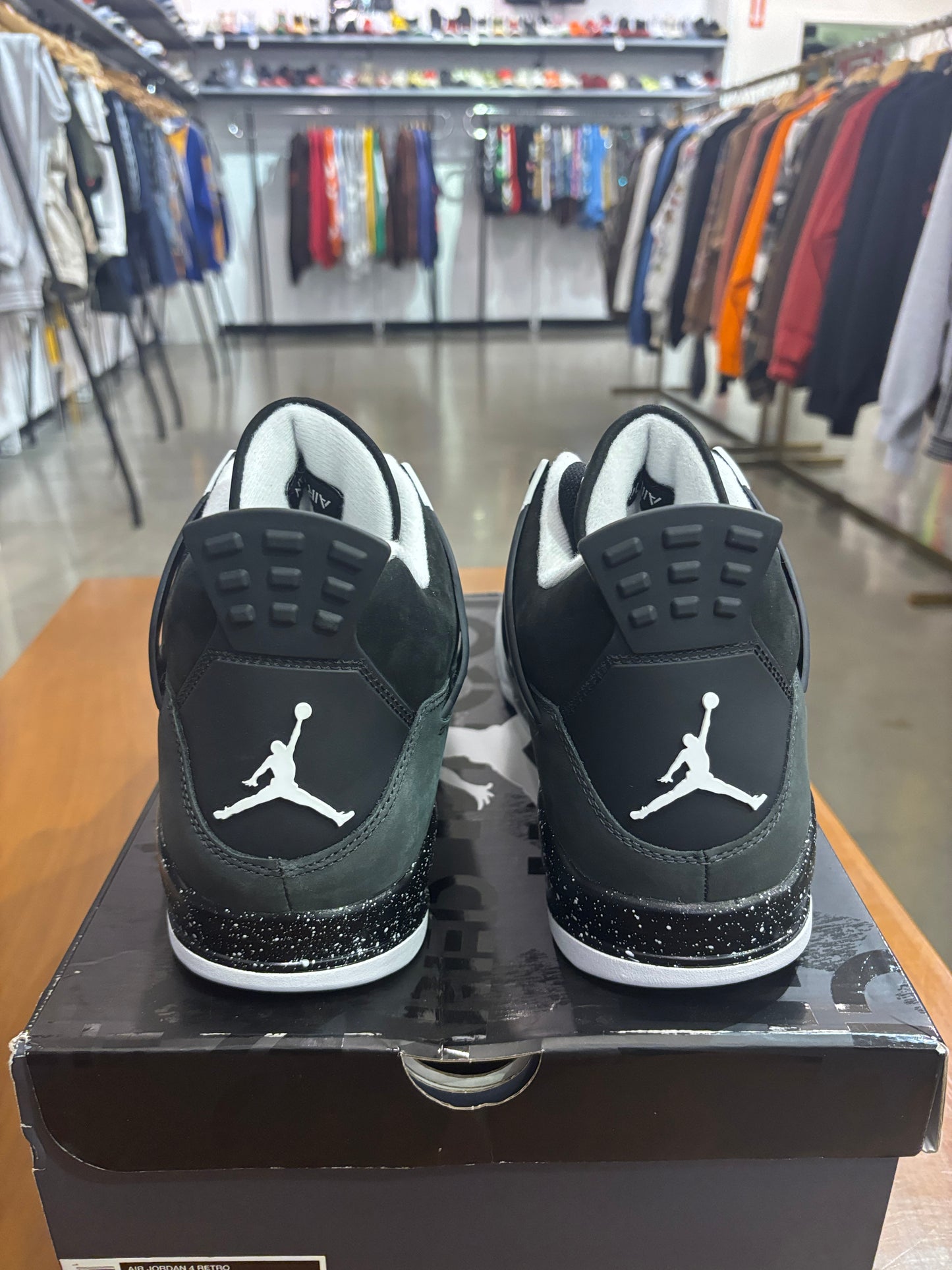 Preowned Air Jordan 4 Fear