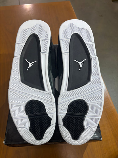 Preowned Air Jordan 4 Fear