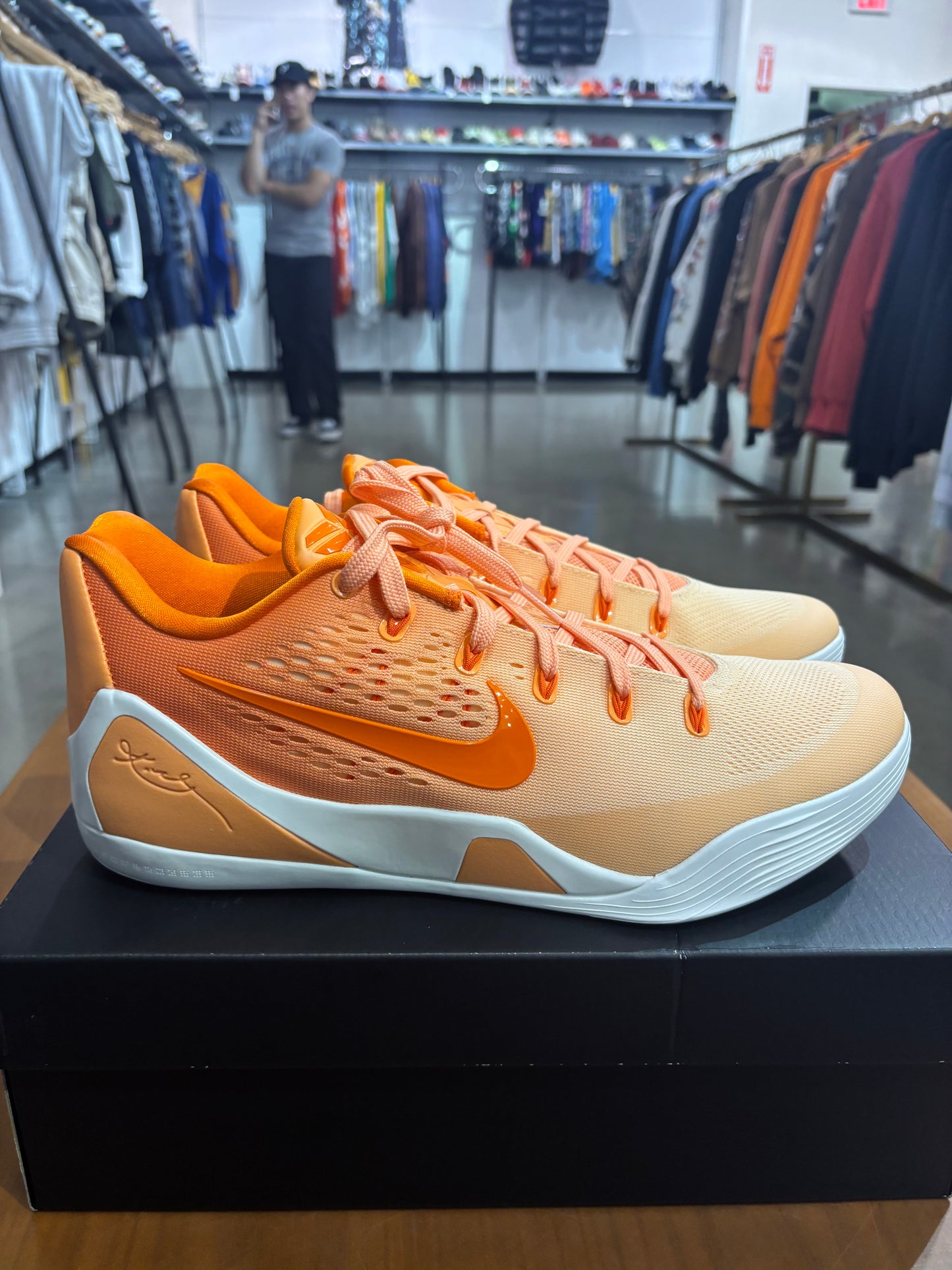 Nike Kobe 9 Elite Low EM Protro WNBA