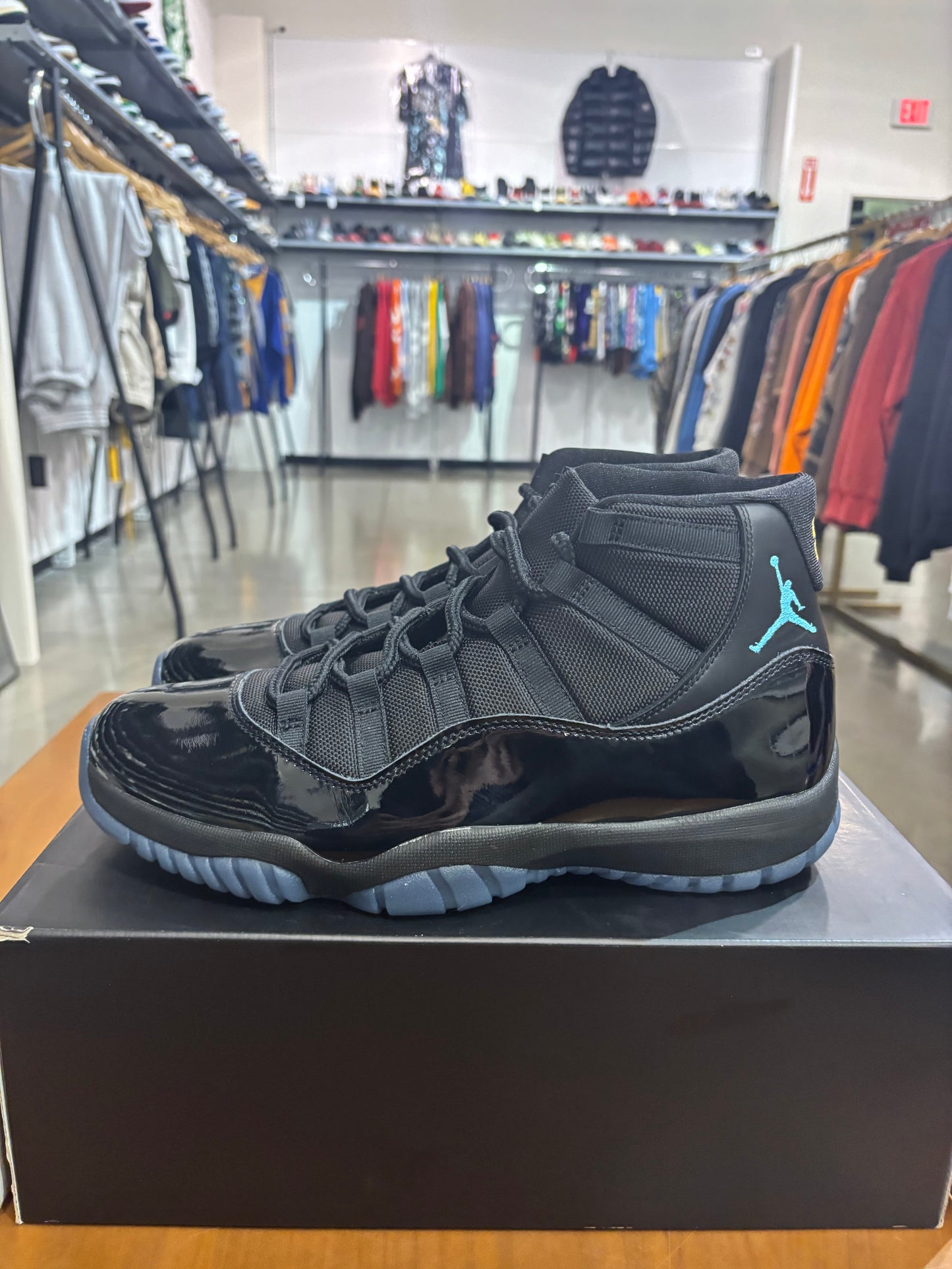 Preowned Air Jordan 11 Gamma