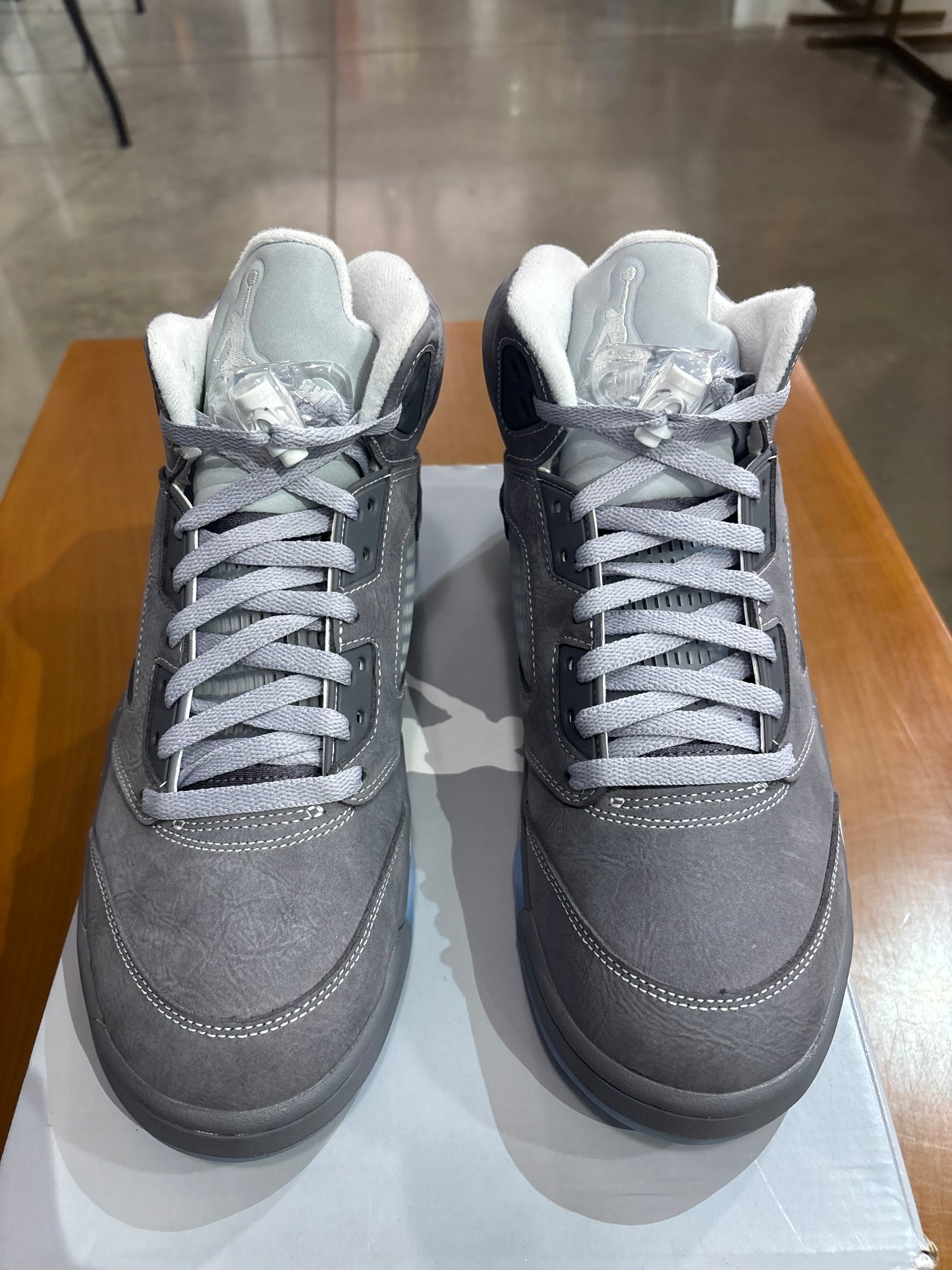 Preowned Air Jordan 5 Wolf Grey