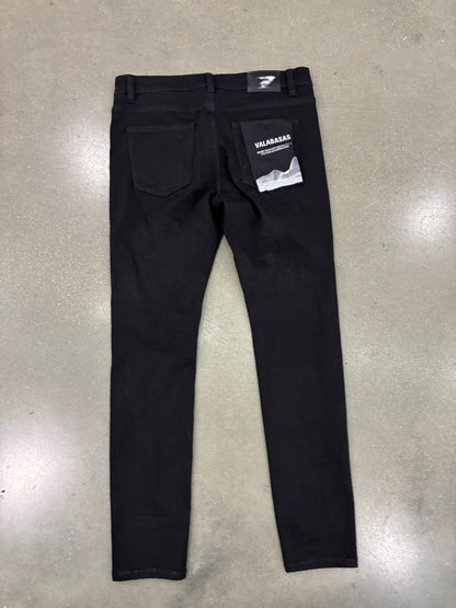 Preowned Valabasas Black Skinny Jeans RN 137931