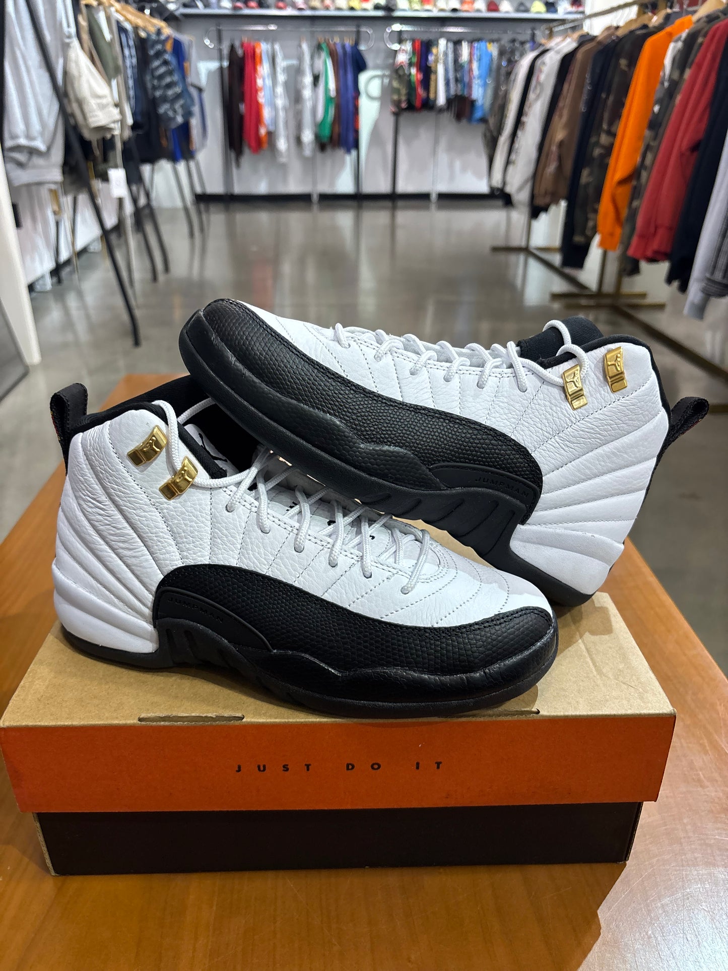 Air Jordan 12 Taxi (2025)