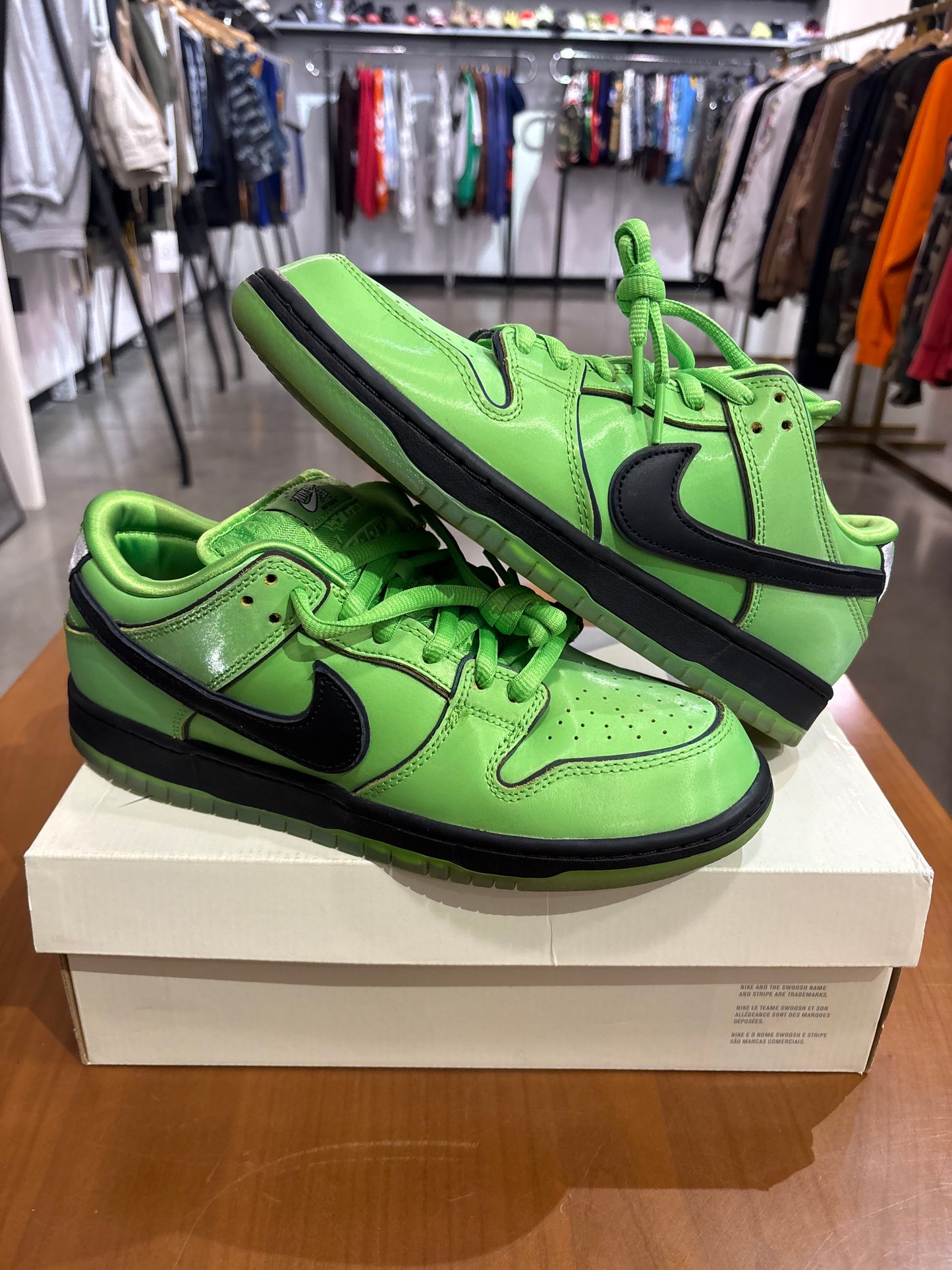 Preowned Nike SB Dunk Low Powerpuff Buttercup(No Black Laces)