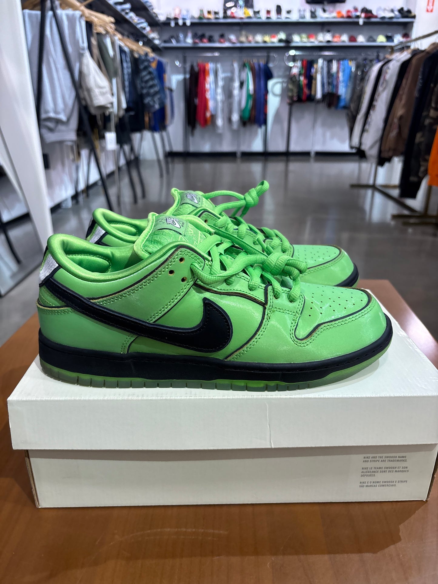 Preowned Nike SB Dunk Low Powerpuff Buttercup(No Black Laces)