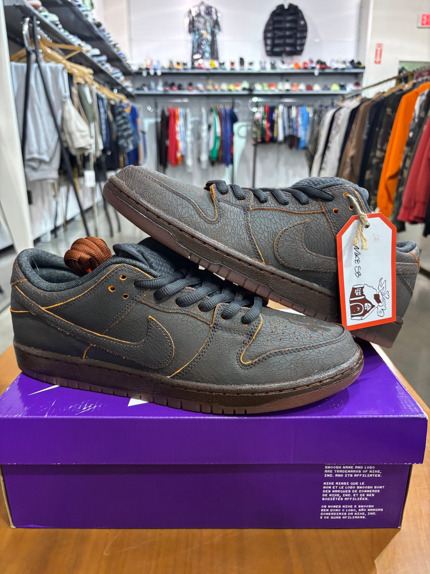 Nike SB Dunk Low Krampus