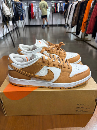 Preowned Nike SB Dunk Low Light Cognac