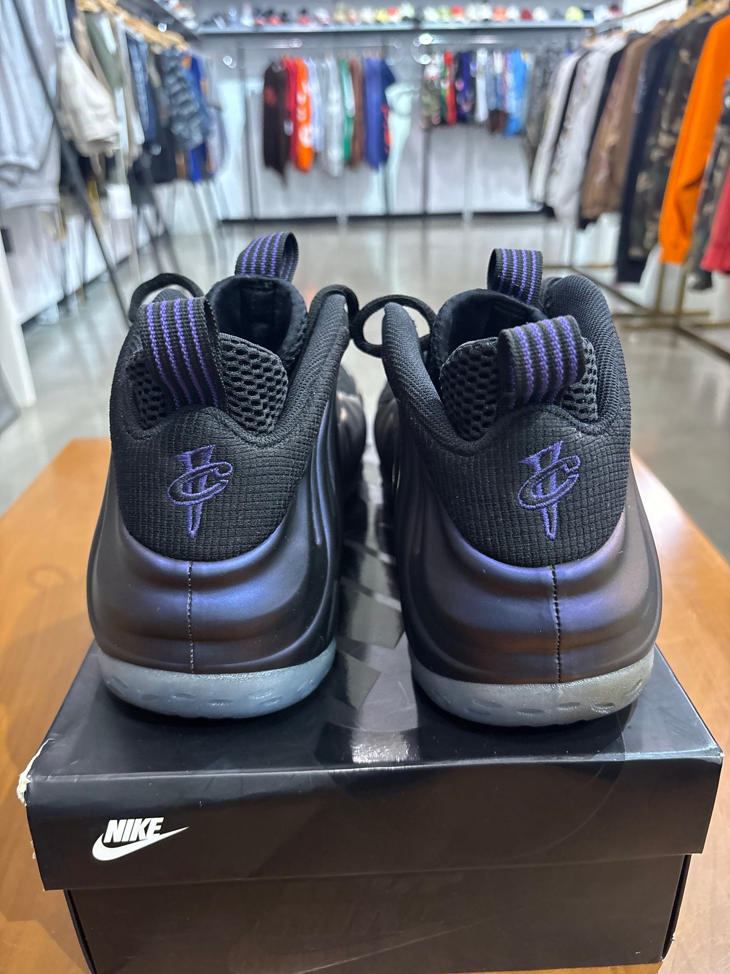 Preowned Nike Foamposite Eggplant (2017)