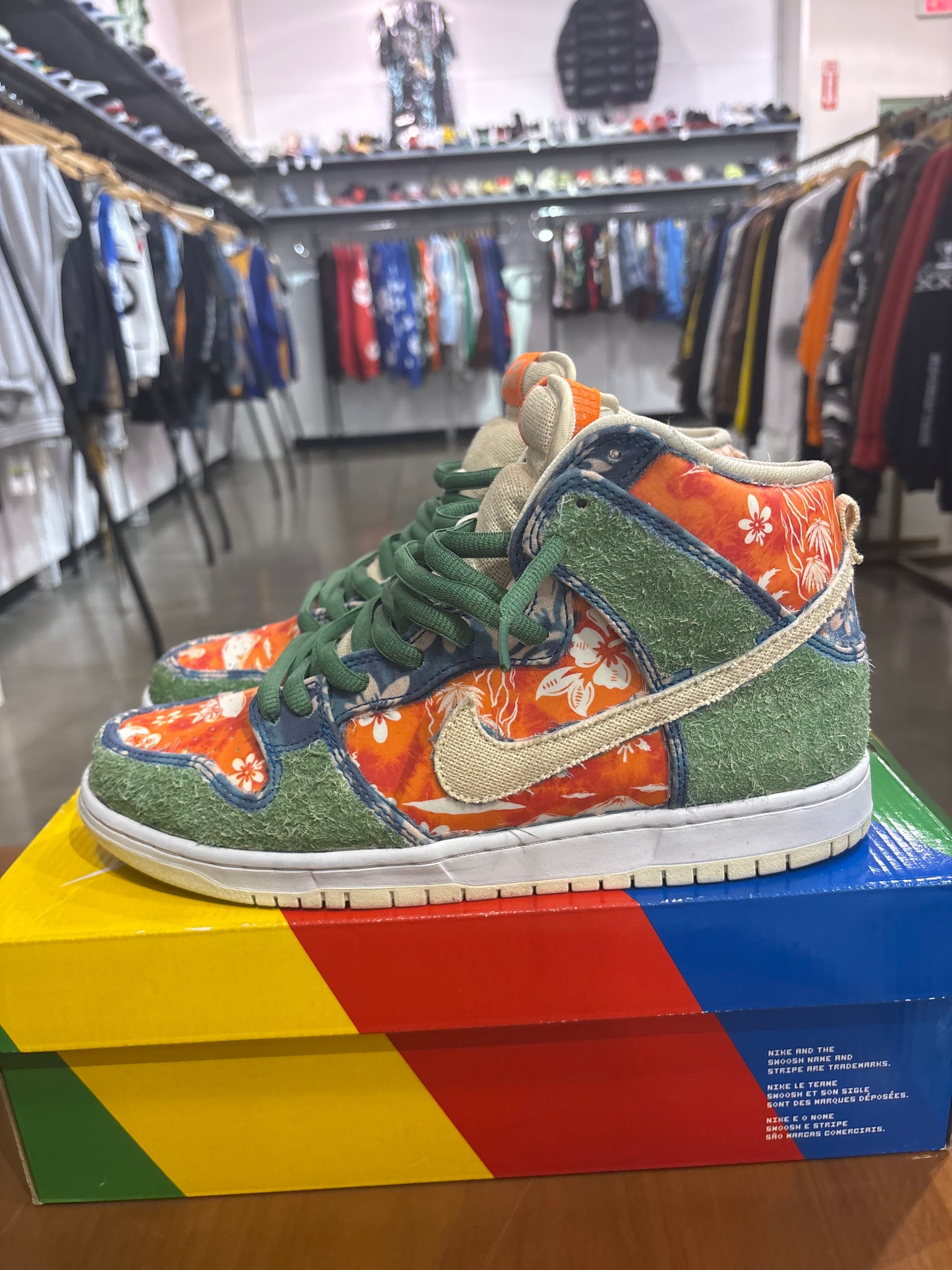 Preowned Nike SB Dunk High Hawaii