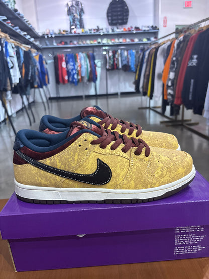 Nike SB Dunk Low City of Cinema