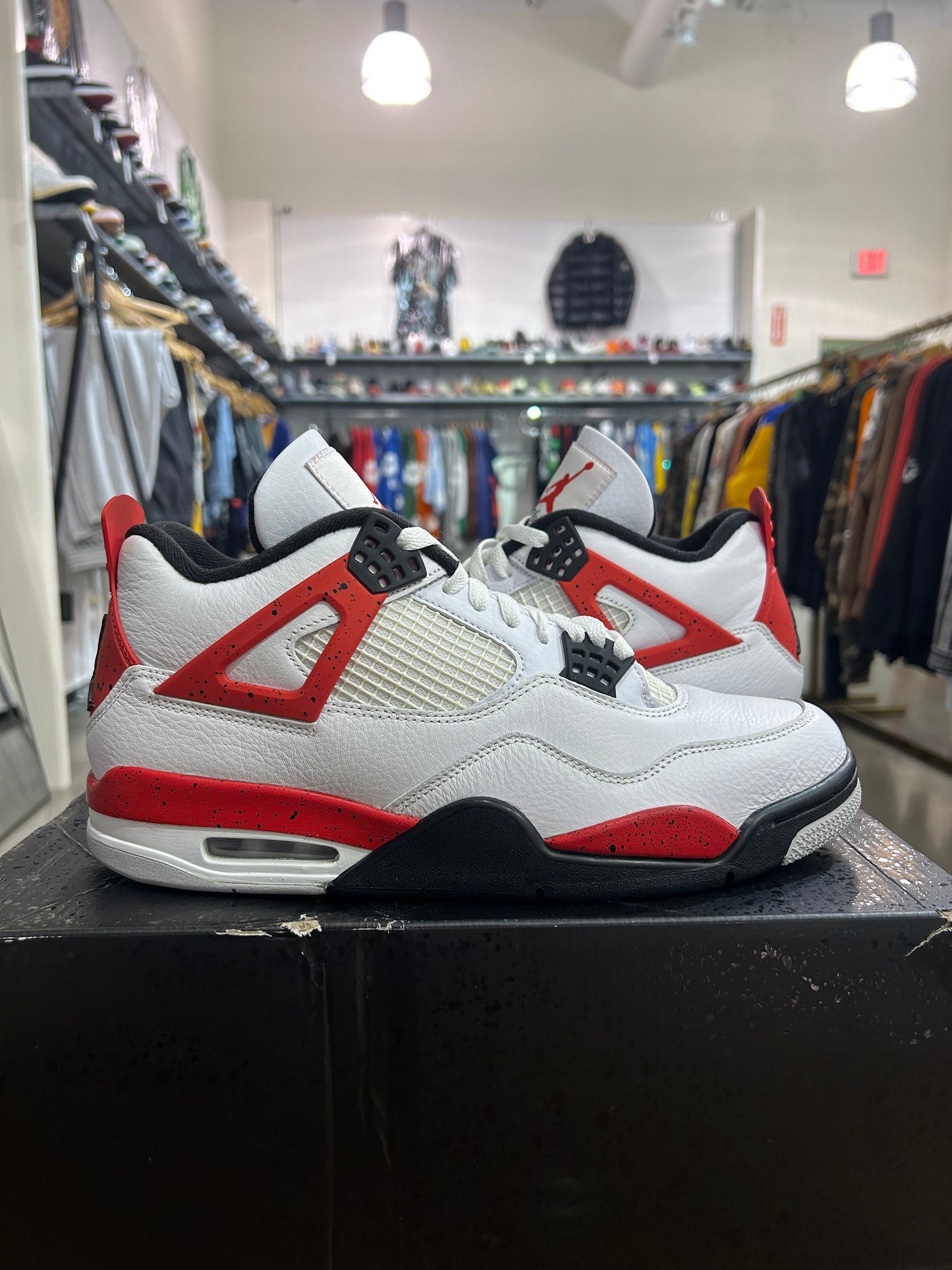 PREOWNED Air Jordan 4 Red Cement