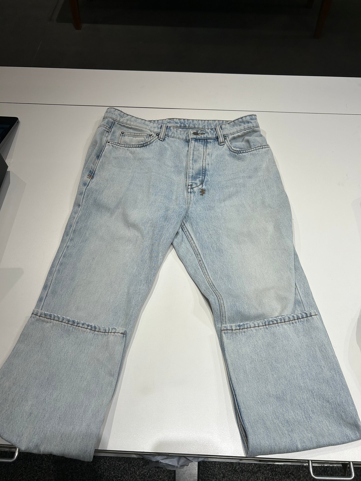 PREOWNED Ksubi Blue Jeans Hazlow Frost Blue Straight Denim