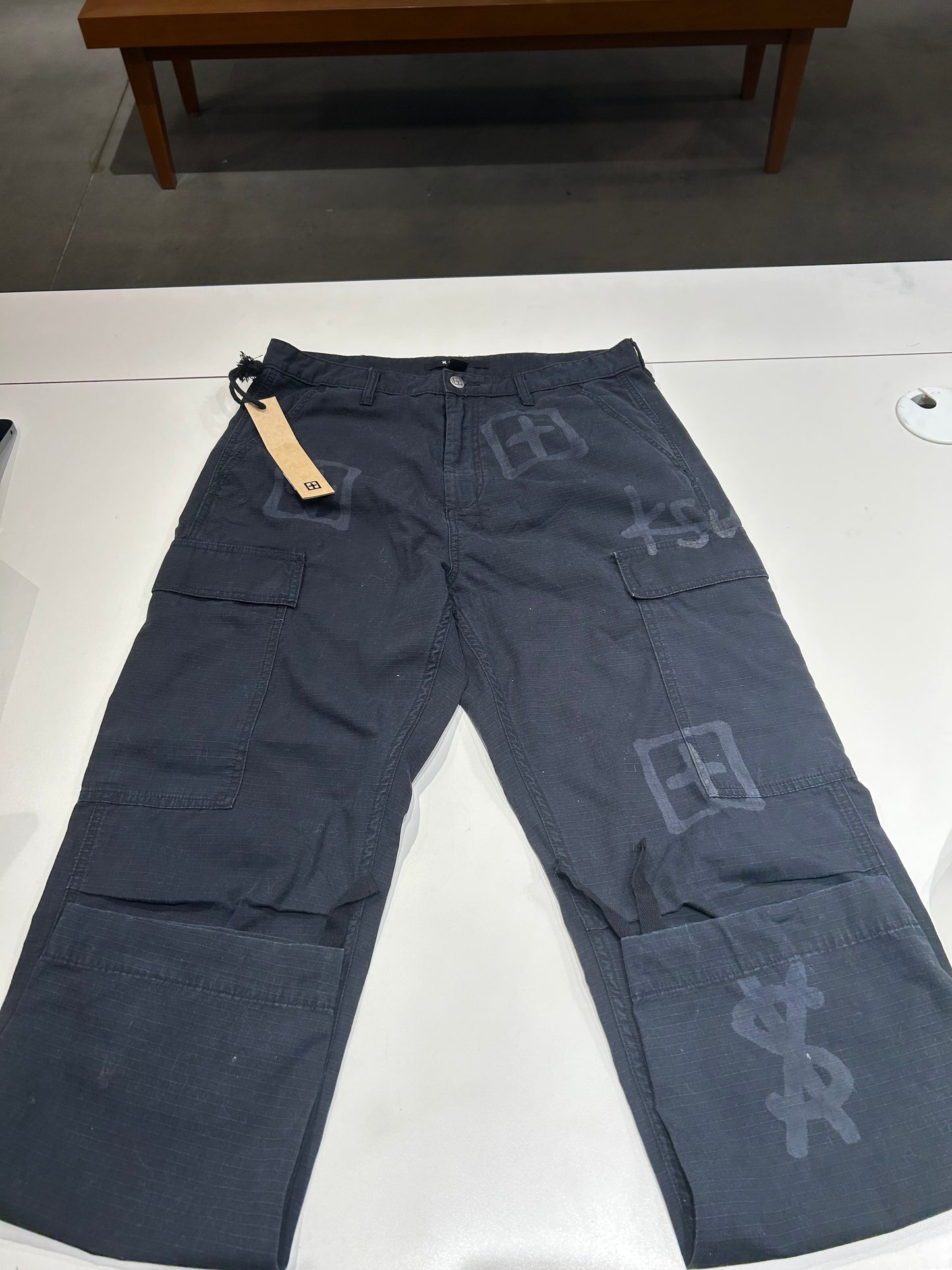 PREOWNED Ksubi Fugitive Cargo Pant Kash Box Black