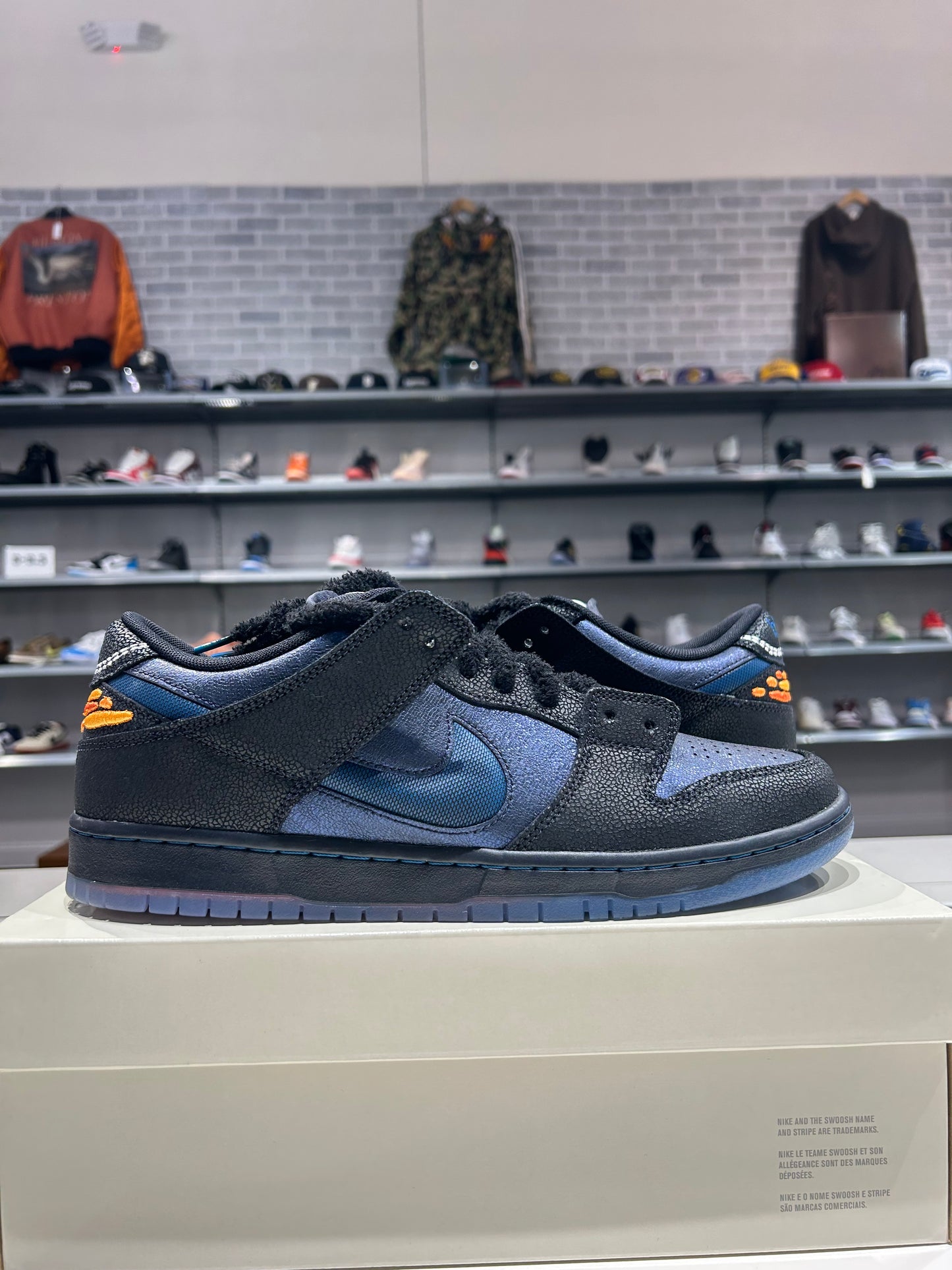 Nike SB Dunk Low Bluetile Skateboards