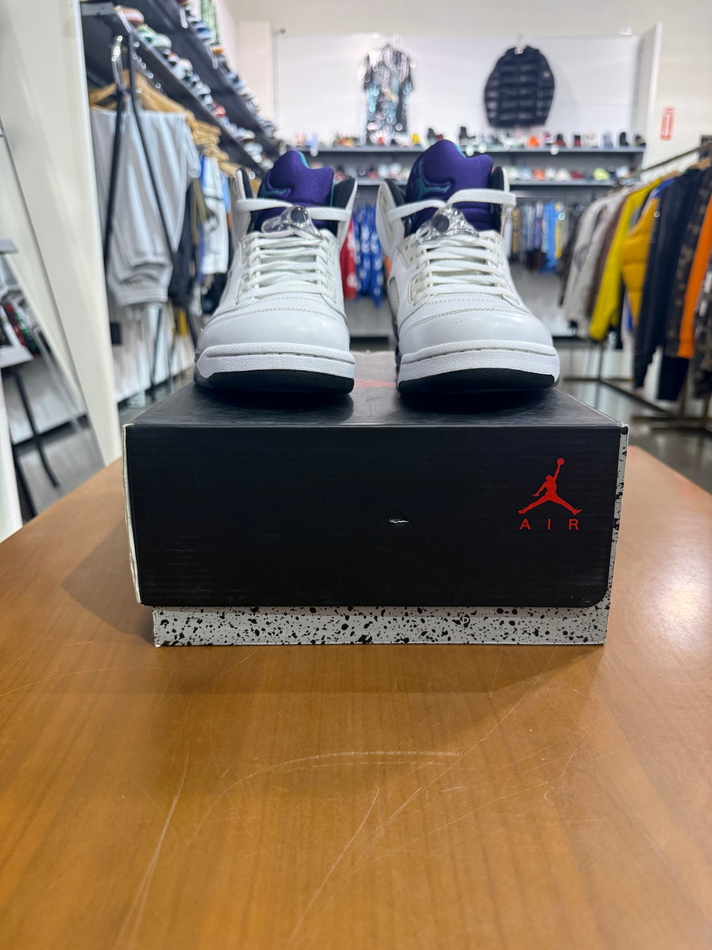 Preowned Air Jordan 5 Grape