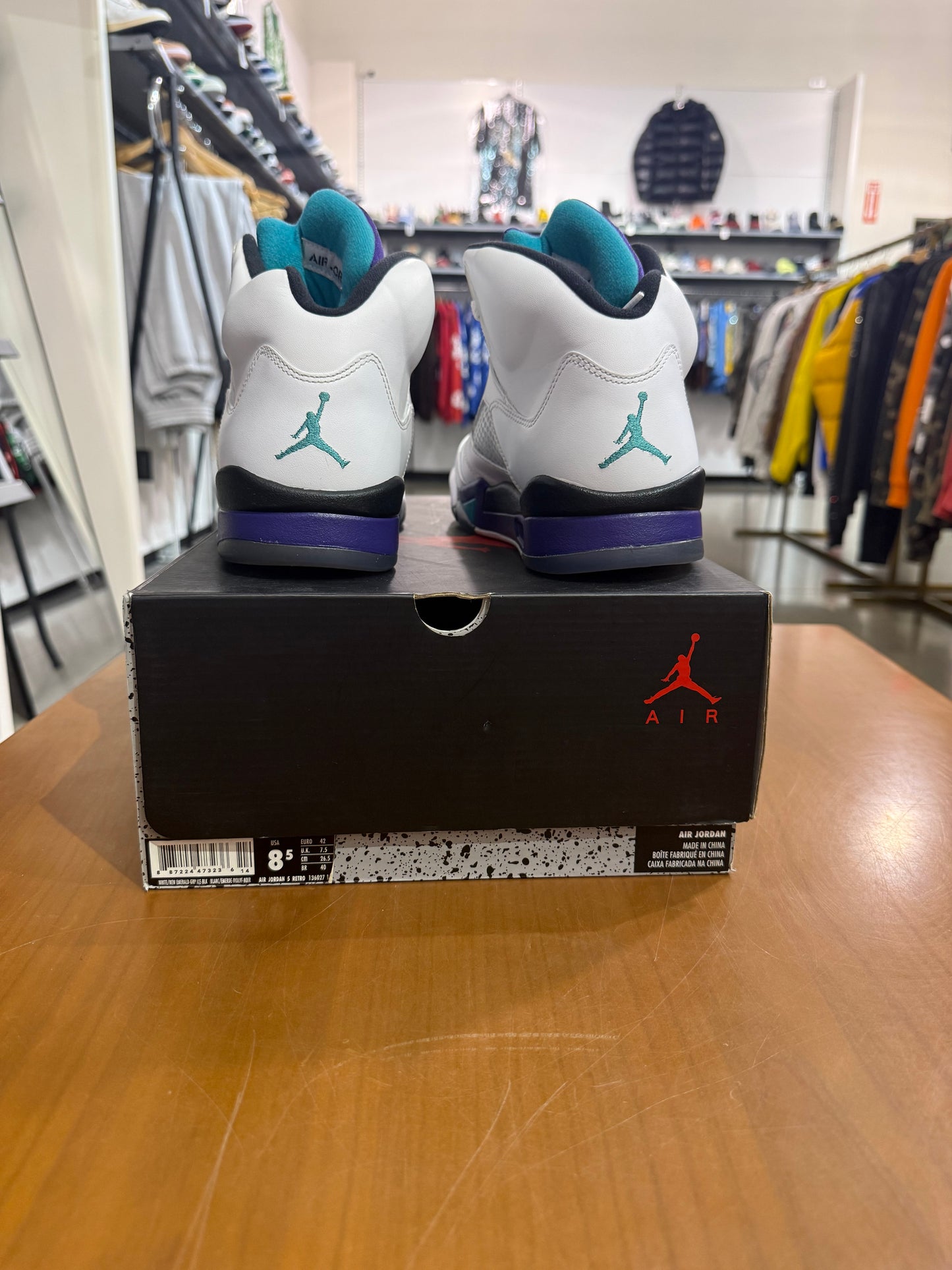Preowned Air Jordan 5 Grape