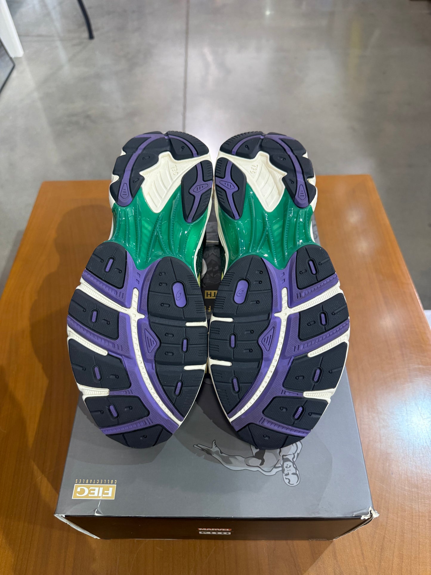 Preowned Asics GT-2160 Kith Marvel Villains Green Goblin (Comic Included)