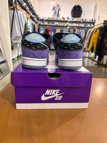 Preowned Nike SB Dunk Low Hayley Wilson