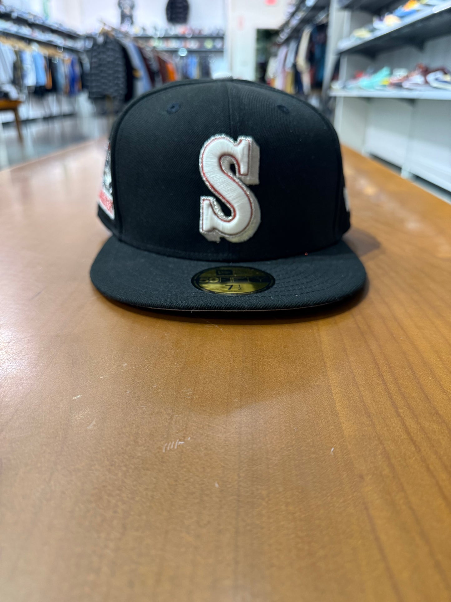 Preowned New Era 30th Anniversary Mariners Black Hat
