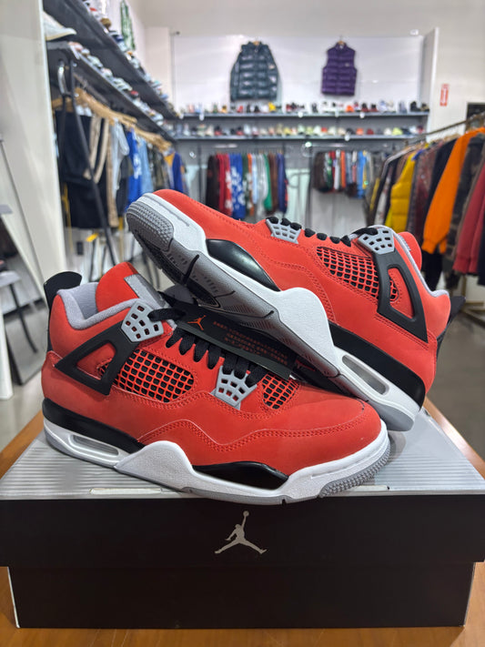 Air Jordan 4 Toro Bravo